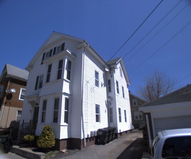 Primary Photo - 6 Young Ave