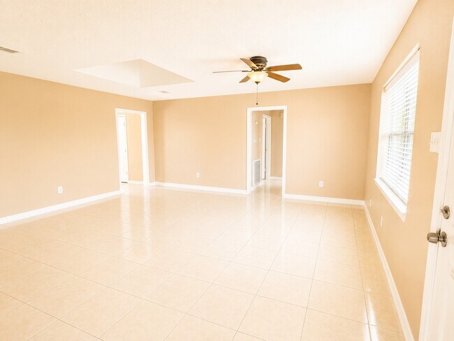 Building Photo - 2507 Ciderwood Dr
