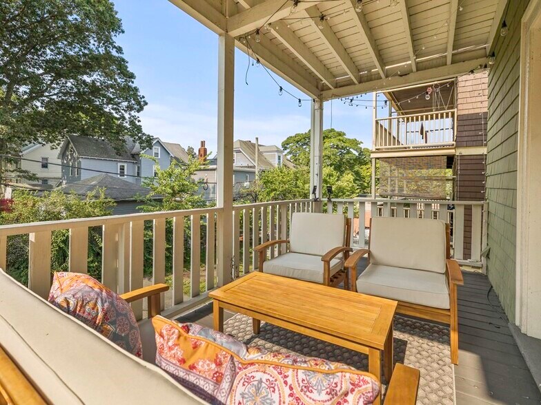 Building Photo - 11 Weld Hill St