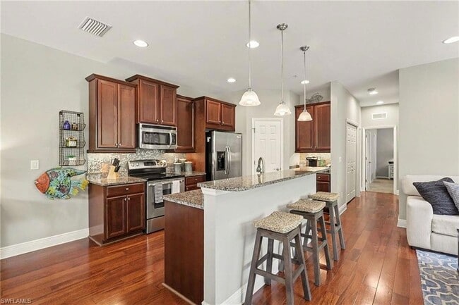 Building Photo - 23440 Alamanda Dr