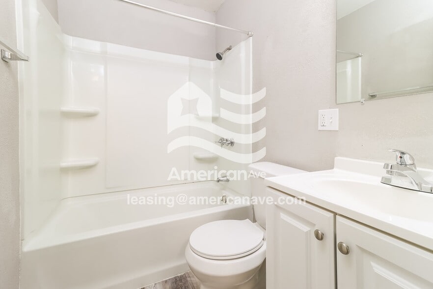 Building Photo - 4045 Nebraska Ave