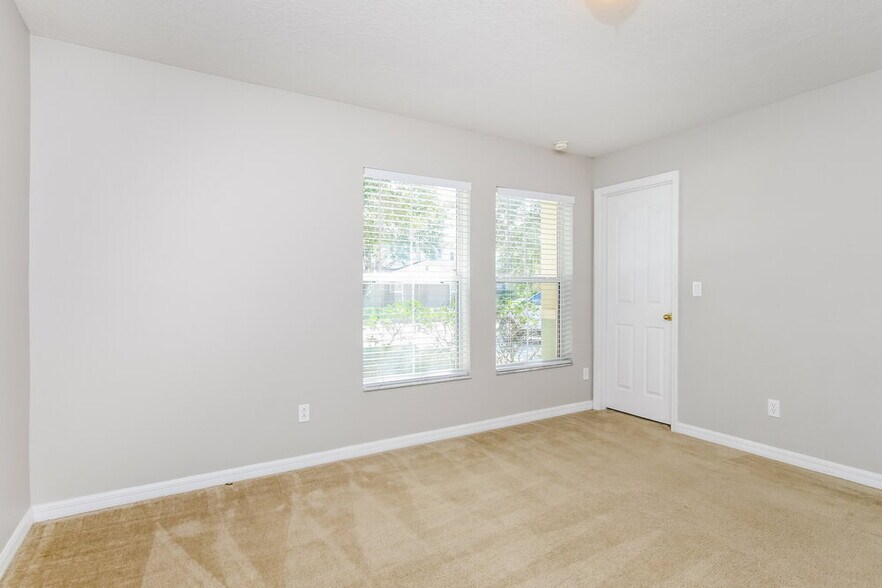 Building Photo - 4612 Barbados Loop