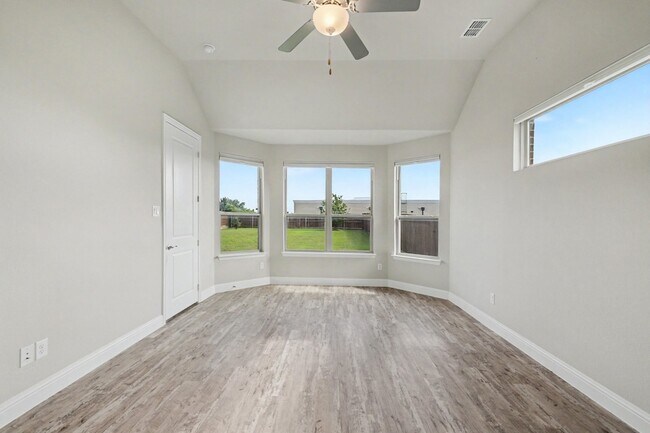 Building Photo - 2317 Willow Garden Dr