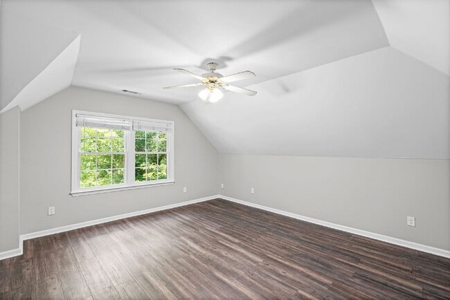 Building Photo - 11355 Vedrines Dr