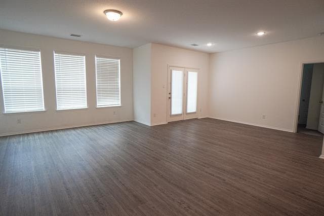 Building Photo - 4011 Delta Dr