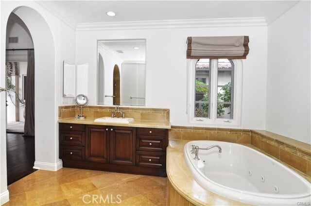 Building Photo - 23 Praire Grass