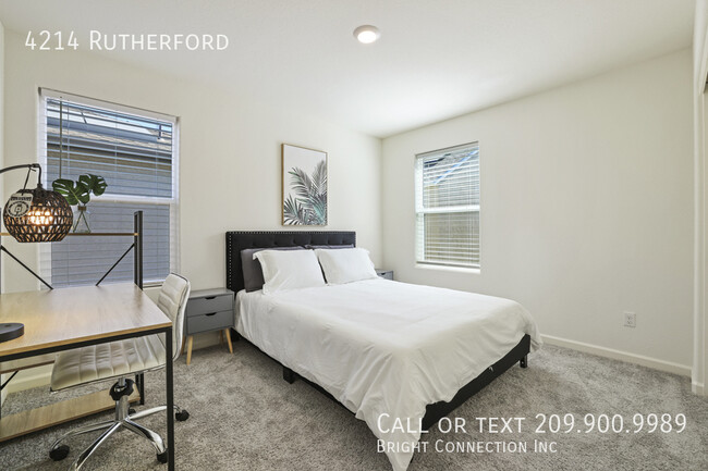 Building Photo - FULLY FURNISHED | 3b/2.5ba | Games | Close...