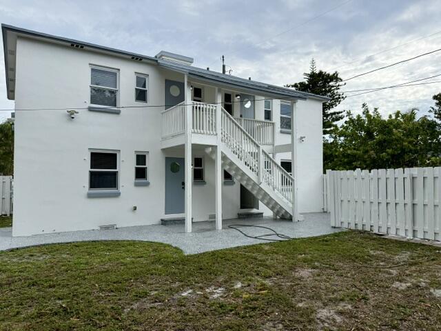 Building Photo - 715 2nd Ave S