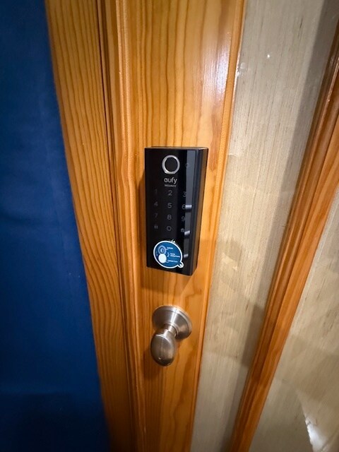 Building Photo - 425 N Church St