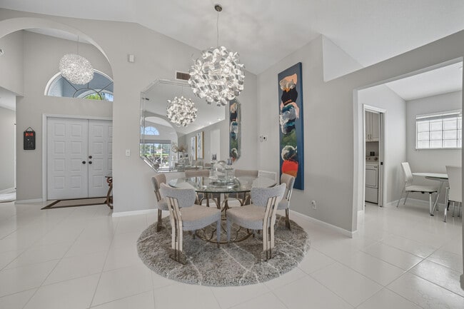 Building Photo - 12573 Coral Lakes Dr