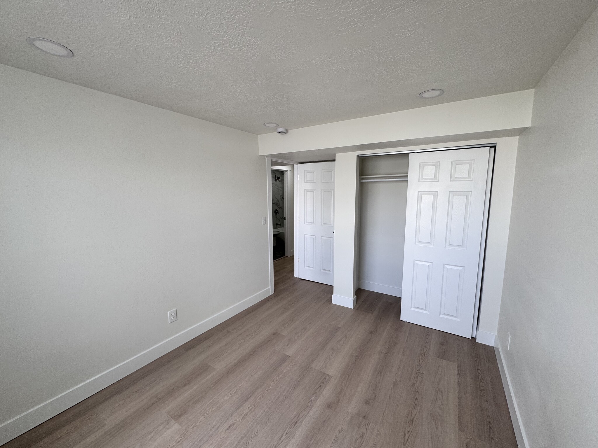 Building Photo - 14541 S Juniper Shade Dr