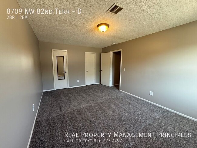 Building Photo - 8709 NW 82 Terrace