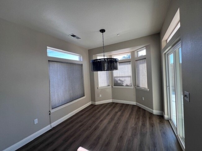 Building Photo - Coming Soon!