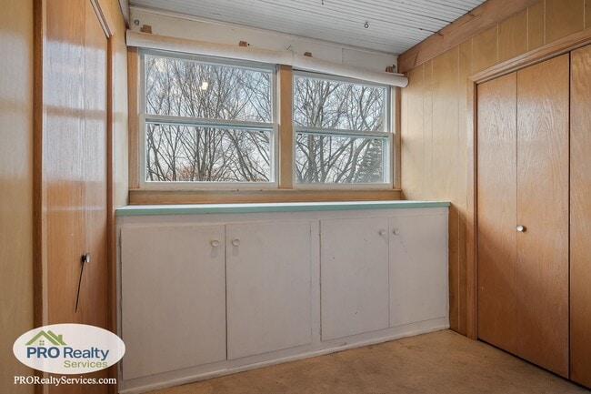 Building Photo - 4 Bedroom Home in Buffalo