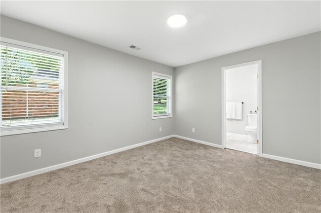 Building Photo - 1195 Starline Dr