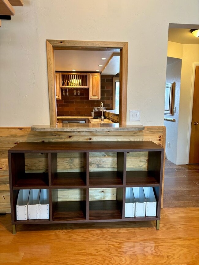 Building Photo - 1 Bed 1 Bath Condo in the heart of Down Town!