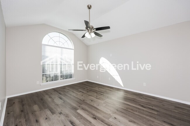 Building Photo - 6804 Cedar Shadow Dr