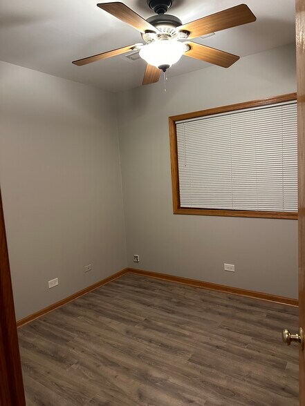 Bedroom 3 - 843 N Mozart St