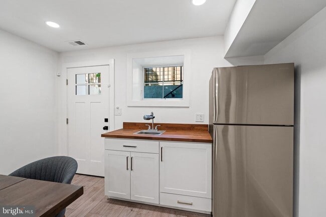 Building Photo - 6202 Massachusetts Ave