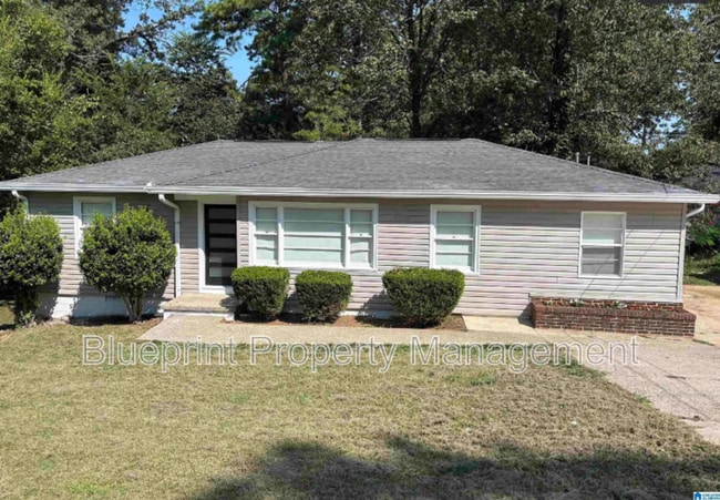 Primary Photo - 500 Rollingwood Rd