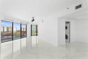 Building Photo - Turnberry Way, Aventura, FL 33180 - 2 BR 2...