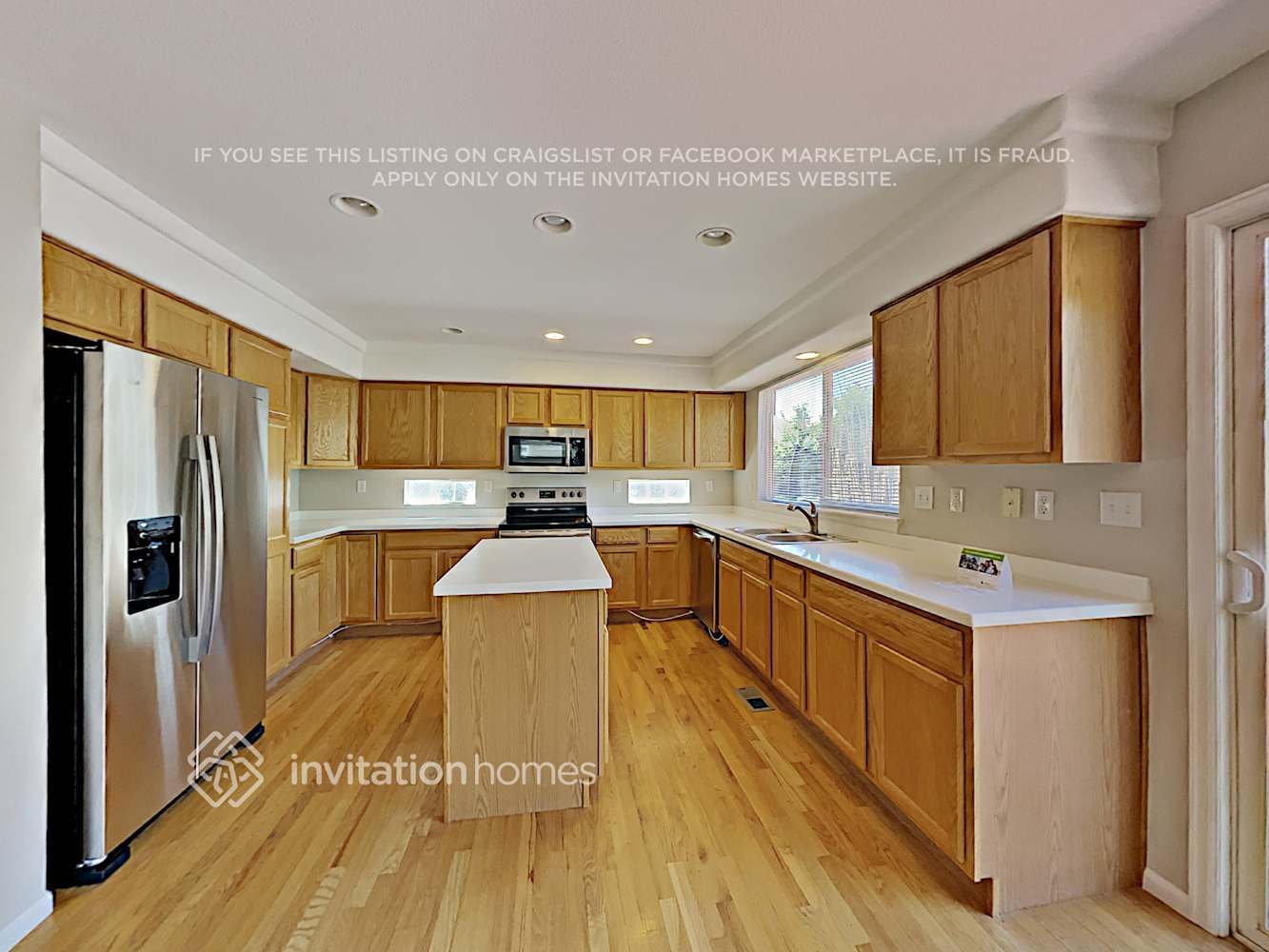 Building Photo - 10169 Fawnbrook Ln