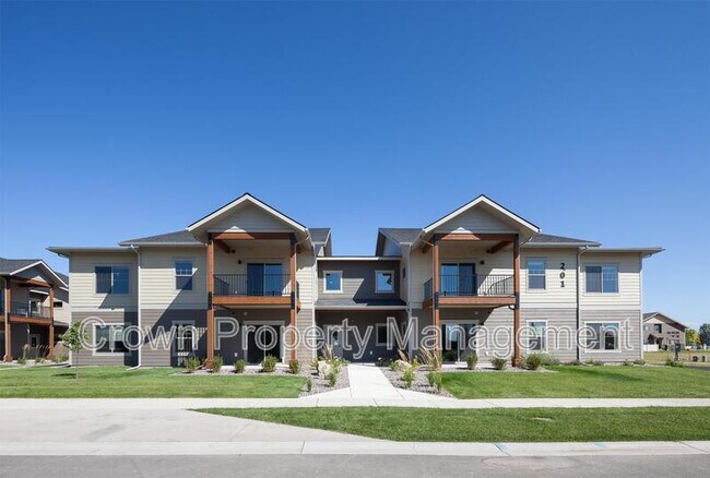 Building Photo - 202 Sawyer Ln