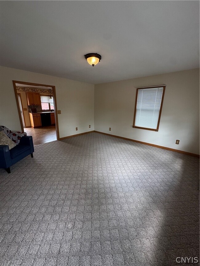 Building Photo - 326 Lenox Ave