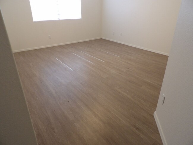 Building Photo - 3bed/2bath + Den in Apache Junction