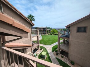 Building Photo - Sports Village - 2 Br + Play Loft, 2 Bath