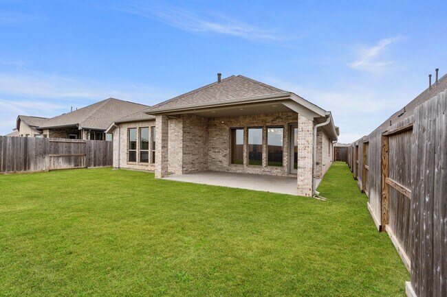 Building Photo - 26119 Beaming Zenith Wy
