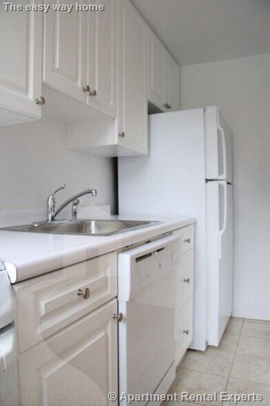 Building Photo - 1 Langdon St