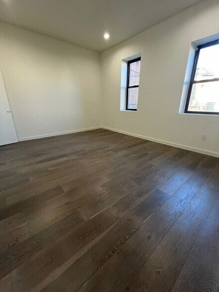 Building Photo - 1155 Elizabeth Ave