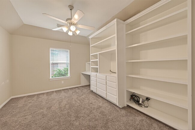 Building Photo - 4702 Autumn Orchard Ln