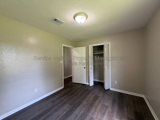 Building Photo - 5012 Midas Rd