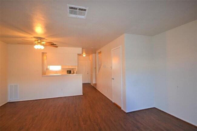 Building Photo - 9200 W Bellfort Ave
