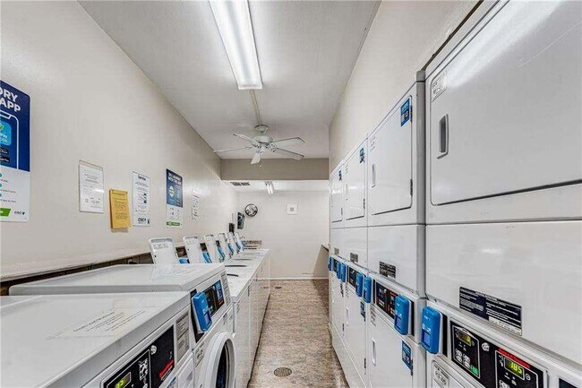 Building Photo - 2965 Pharr Ct S Northwest