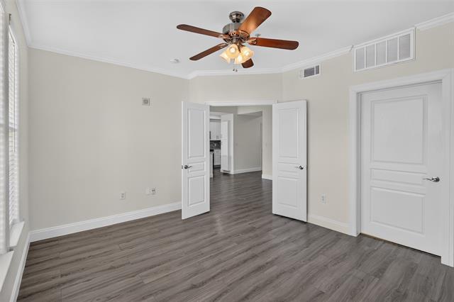 Building Photo - 330 Las Colinas Blvd E