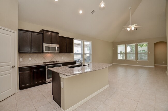 Building Photo - 6418 Burgess Heights Ln