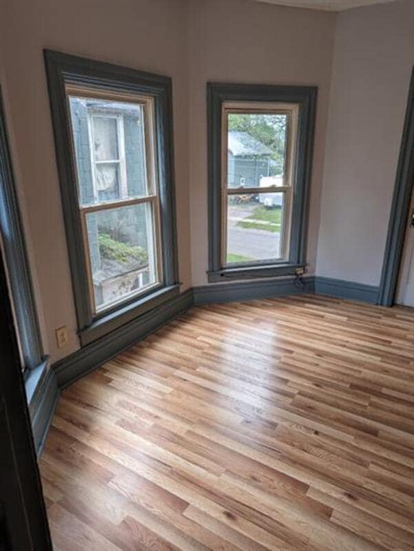 Building Photo - 126 N Orchard St