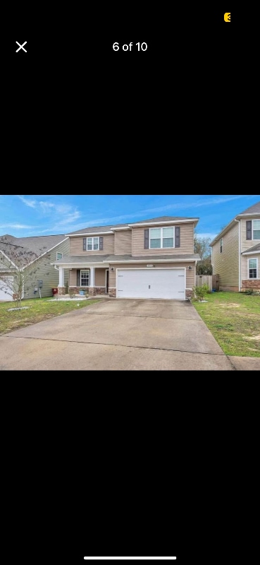 Building Photo - 448 Eisenhower Dr