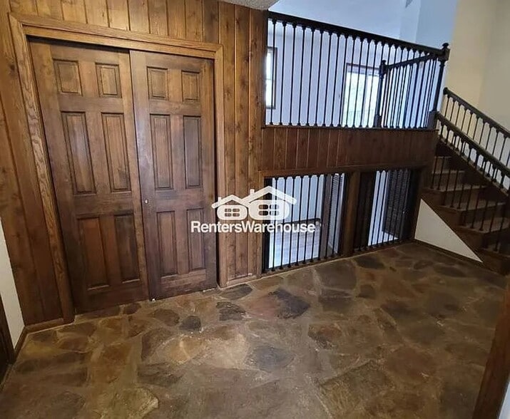 Building Photo - 18705 Partridge Cir