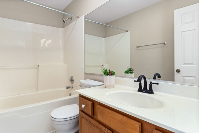 Building Photo - 4876 Prestwick Pl