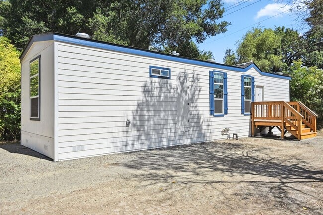 Building Photo - 2291 Guerneville Rd