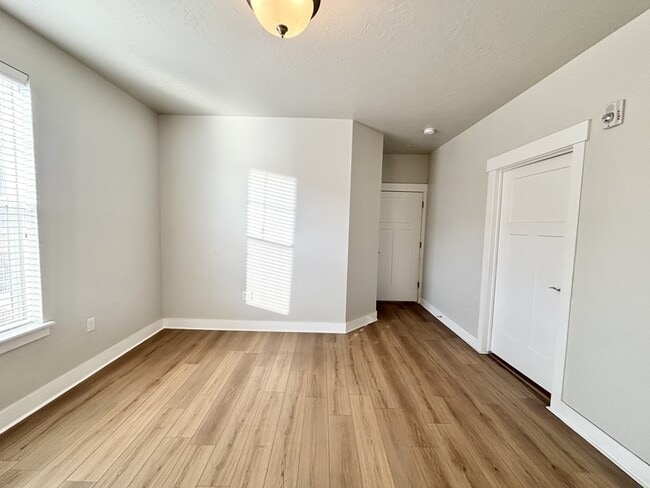 Building Photo - 13084 S Tortola Dr