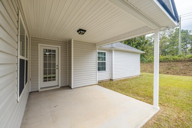 Building Photo - 272 High Meadows Cir