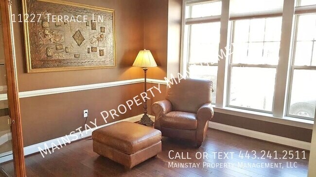 Building Photo - 11227 Terrace Ln