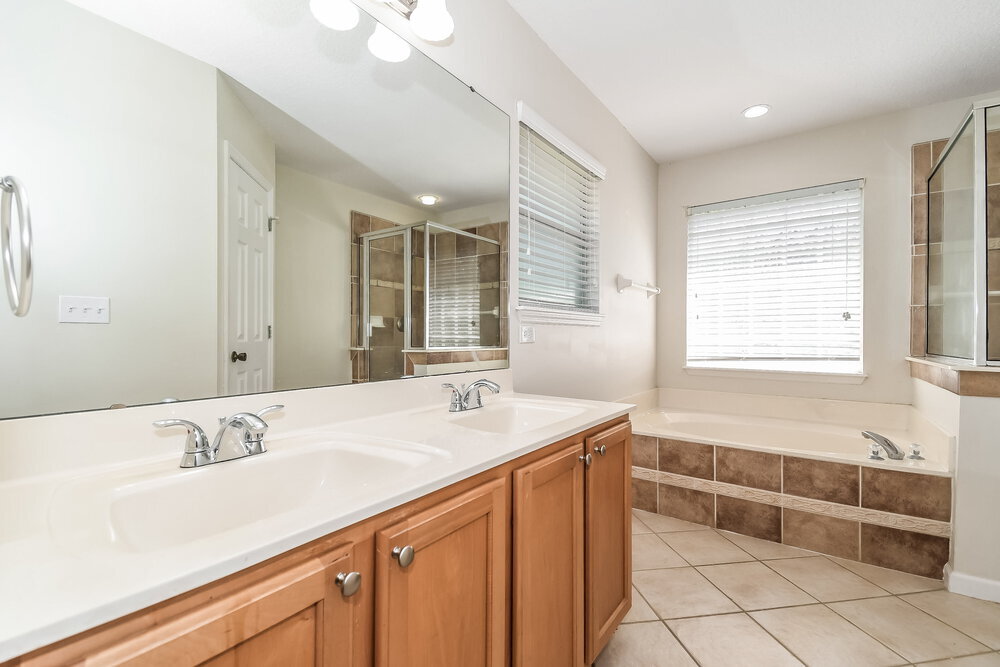 Building Photo - 732 Dewdrop Loop