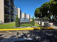 Building Photo - 14150 SW 84th St