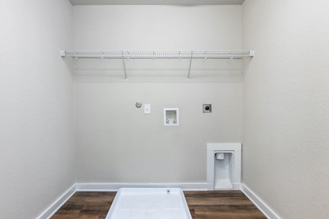 Building Photo - WESTPOINTE AT FRONTERRA